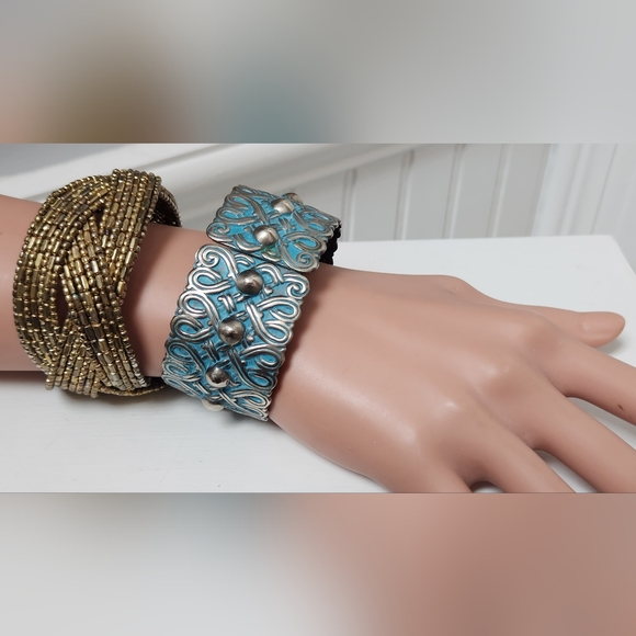 Two Pre-owned Cuff Bracelets - Picture 4 of 4